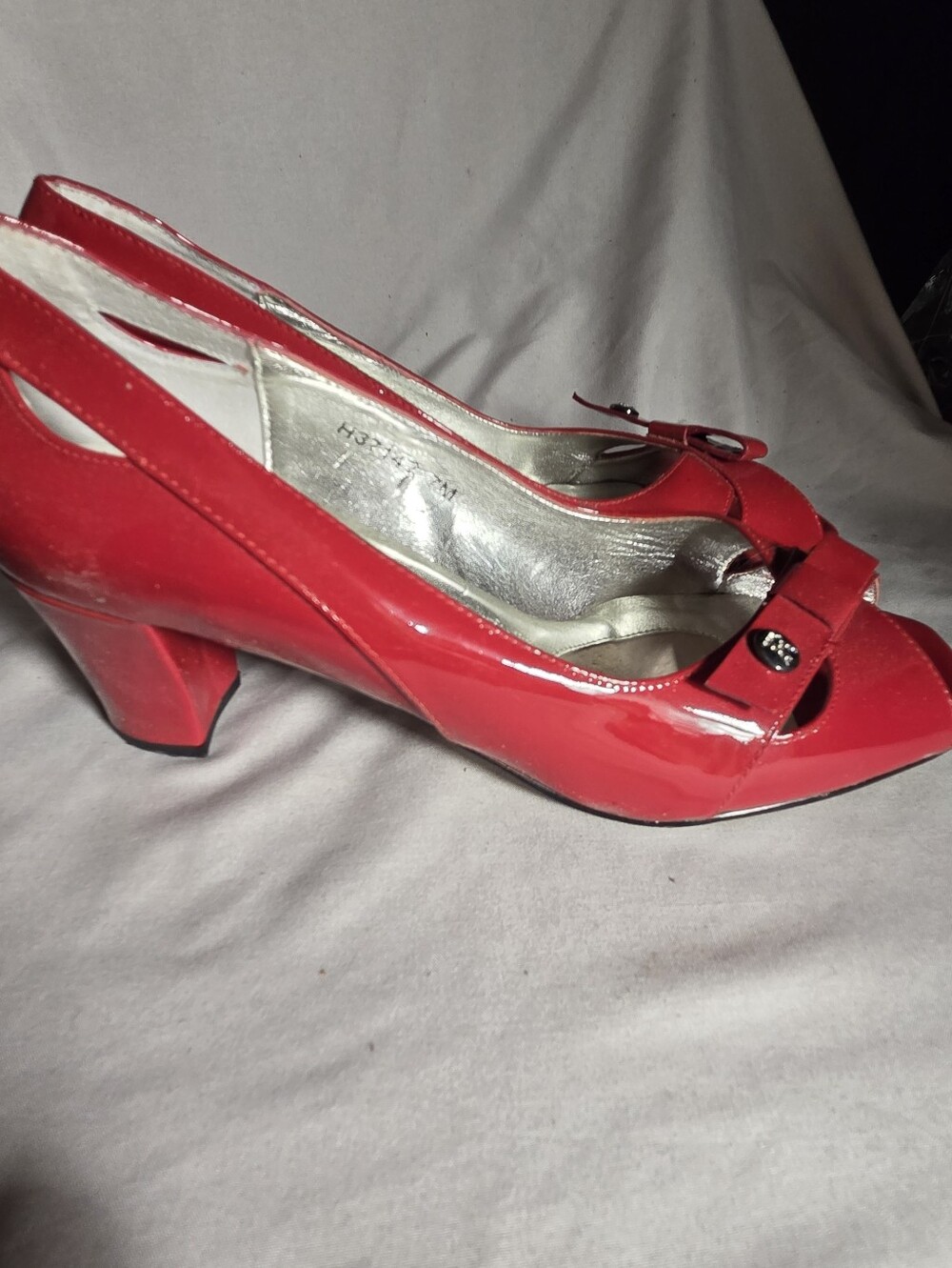 Ros Hommerson Red Patent Slingback Pumps with Bow Accent